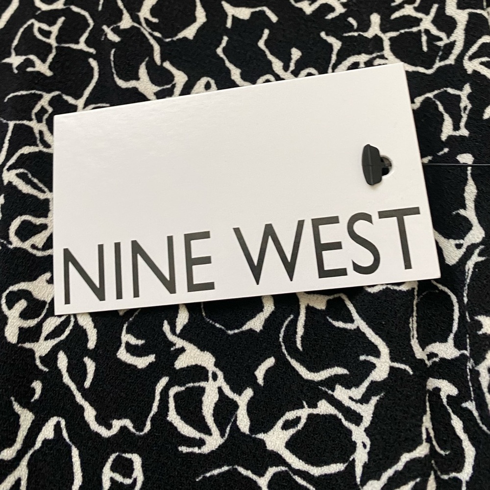 NINE WEST | Wrap Dress Flutter Sleeve Size Medium - Picture 7 of 13